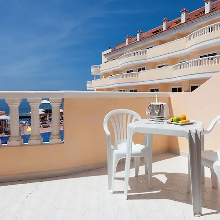 Sholeo Gigantes (adults Only) 3*